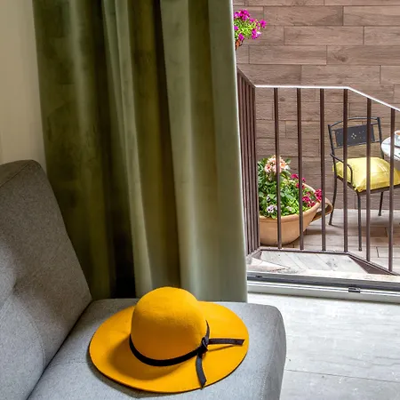 Gcf Luxury Suites,