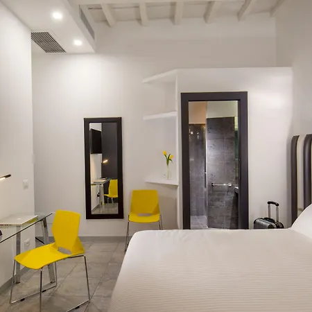 Gcf Luxury Suites, Hotel Rom