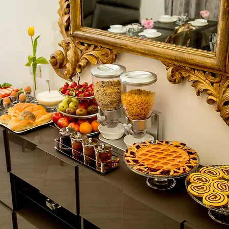 Gcf Luxury Suites, Hotel Rom