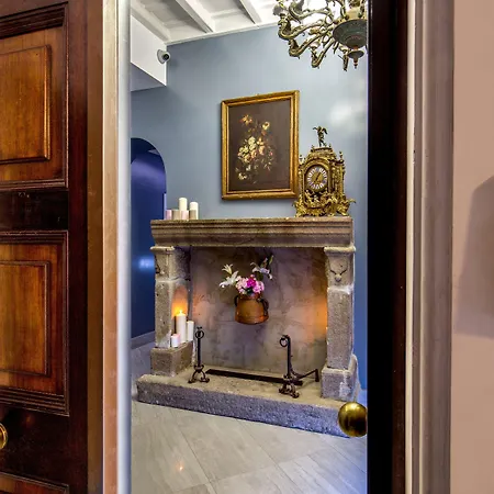 Gcf Luxury Suites,