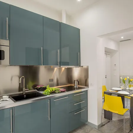 Gcf Luxury Suites, Hotel Rom