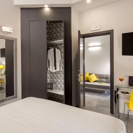Hotel Gcf Luxury Suites, *